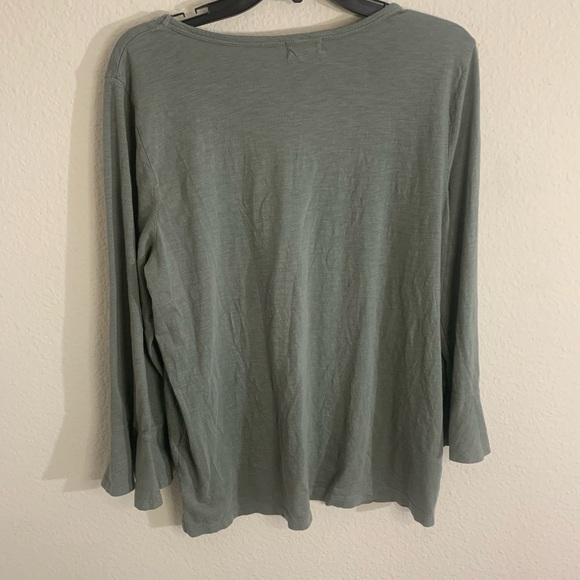 5/$25 Anthropologie women’s Long-Sleeve Tee. Size XL EUC - Picture 4 of 4
